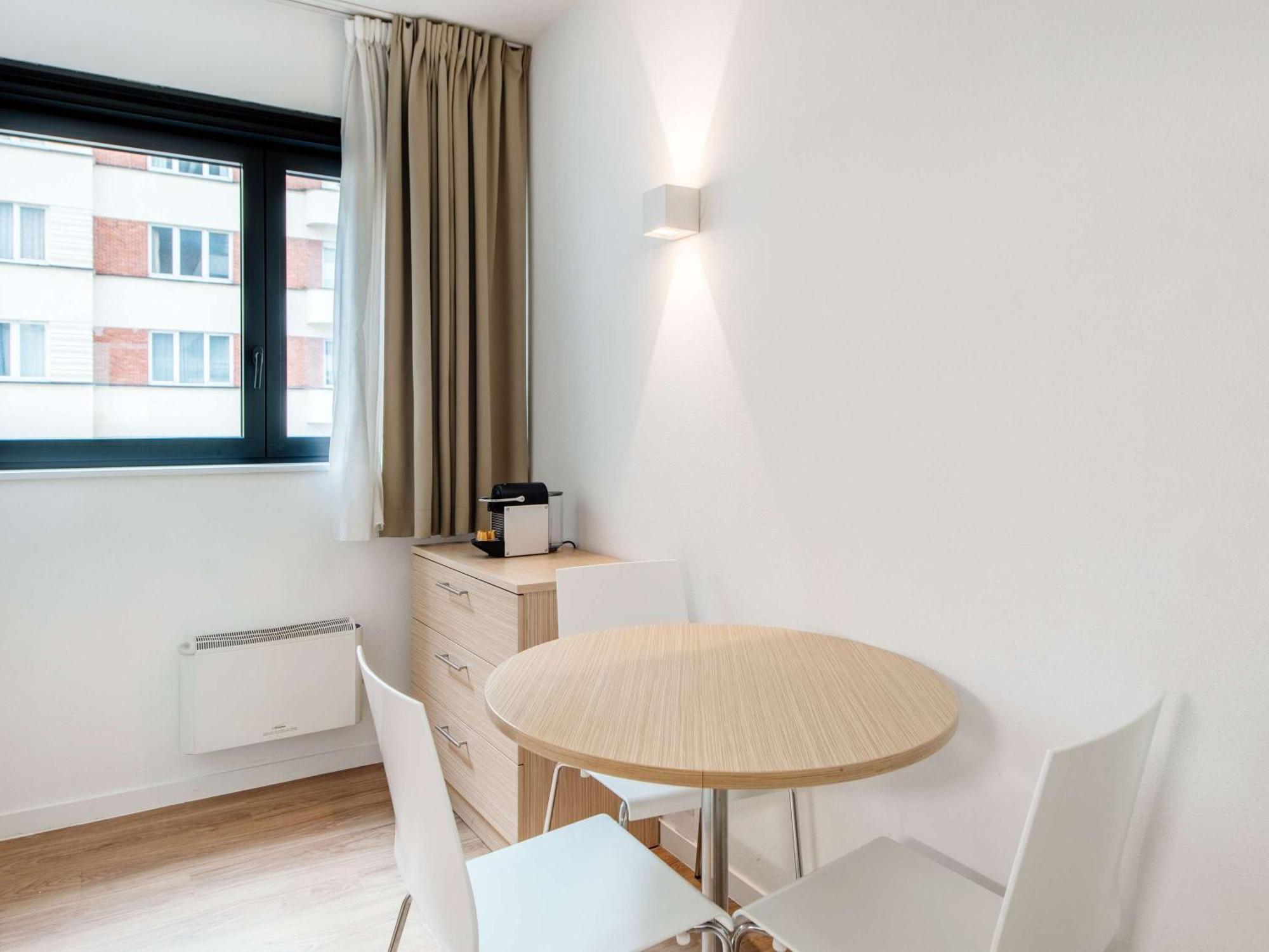 Khách sạn hẻo lánh Adagio Access Europe 2*