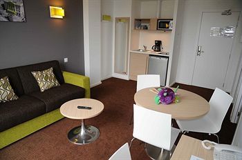 Khách sạn hẻo lánh Adagio Access Europe 2*